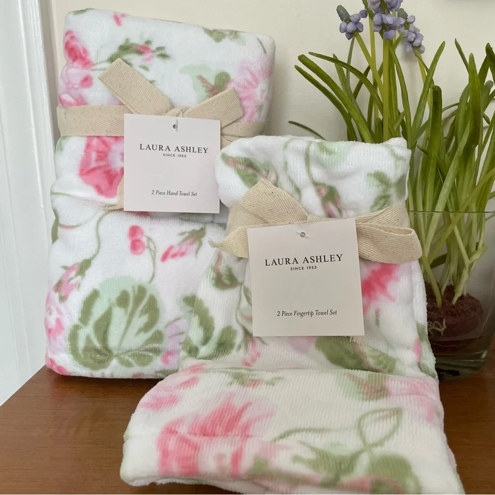 Laura Ashley Morning Gloria - Picture 1 of 6